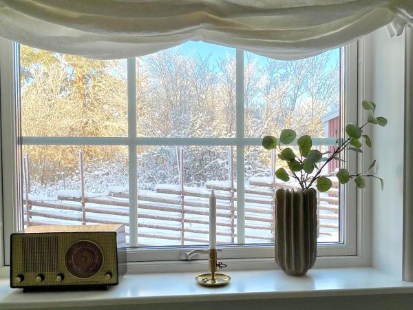 Bastuviken Bed and Breakfast : photo 5 de la chambre chambre double avec lit d'appoint