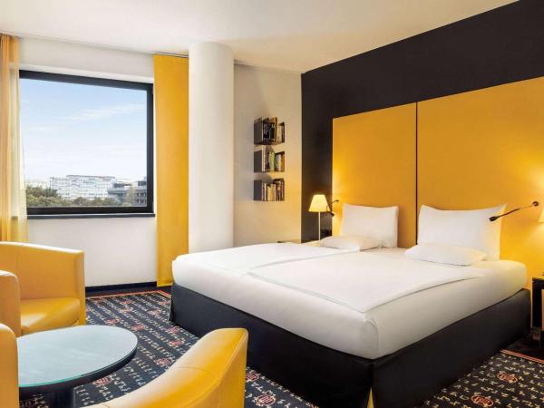 Vienna House Easy by Wyndham Katowice : photo 1 de la chambre suite junior