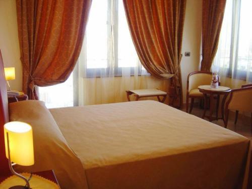 Ranch Palace Hotel : photo 3 de la chambre chambre double ou lits jumeaux