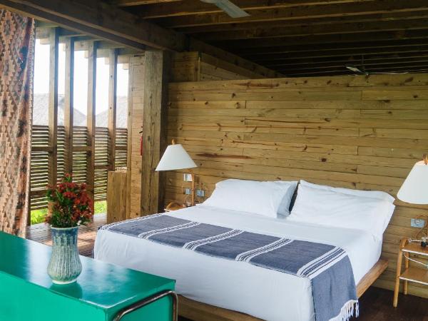 Punta Pajaros : photo 6 de la chambre chambre lit queen-size - vue sur mer