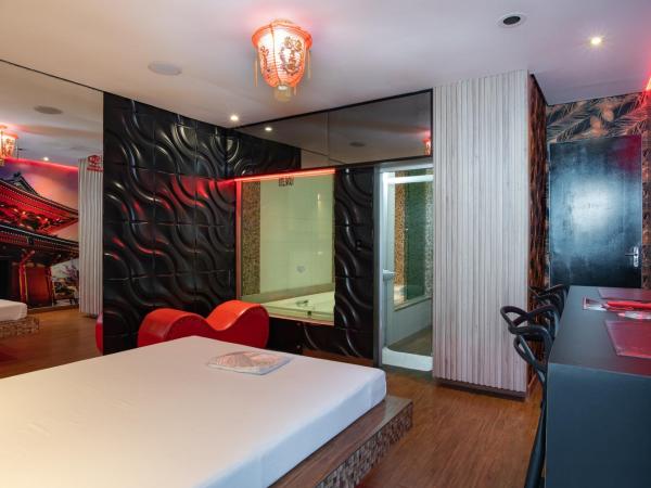 Motel Fantasy 3 (Adult Only) : photo 8 de la chambre chambre double avec baignoire spa