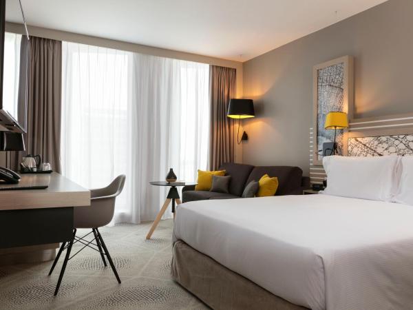 Hilton Garden Inn Tours Centre, France : photo 5 de la chambre chambre lit queen-size avec canapé-lit
