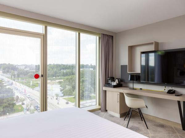 Hilton Garden Inn Tours Centre, France : photo 10 de la chambre chambre lit king-size avec vue
