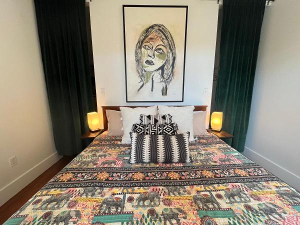 Auld Sweet Olive Bed and Breakfast : photo 2 de la chambre suite deluxe avec lit king-size