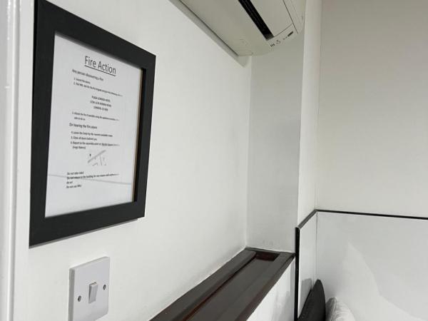 Plaza London Hotel : photo 2 de la chambre chambre familiale