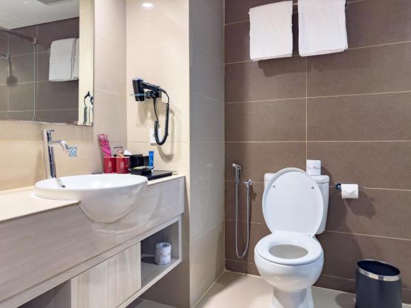 The Alana Hotel & Conference Center Malioboro Yogyakarta by ASTON : photo 1 de la chambre chambre double supérieure