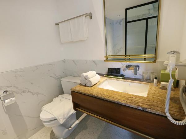 Java Paragon Hotel & Residences : photo 9 de la chambre suite exécutive