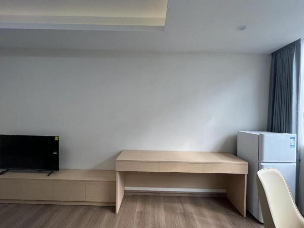 Weisu Service Apartment - Shenzhen Songpingshan Science and Technology Park Store : photo 8 de la chambre chambre lit queen-size confort 