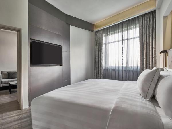 Novotel Singapore on Kitchener : photo 4 de la chambre suite lit king-size exécutive