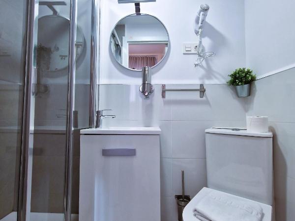 Hostal A Nuestra Senora de La Paloma : photo 2 de la chambre chambre double extérieure