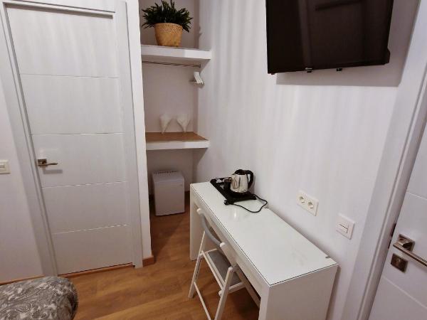 Hostal A Nuestra Senora de La Paloma : photo 5 de la chambre chambre double Économique