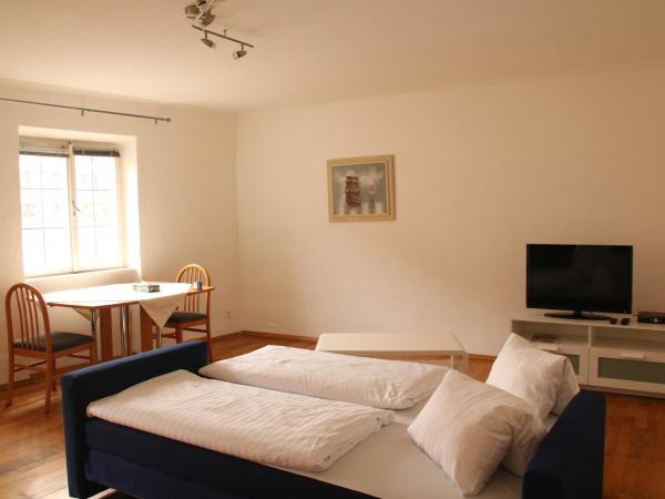 Hotel Goldene Krone Innsbruck : photo 5 de la chambre chambre familiale avec baignoire