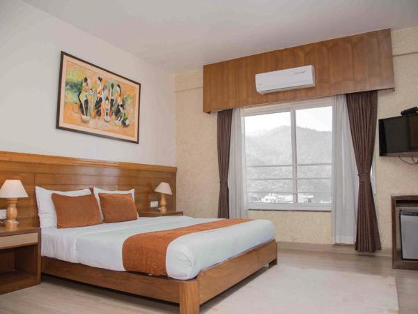 Mount View Pokhara : photo 4 de la chambre chambre double deluxe avec balcon