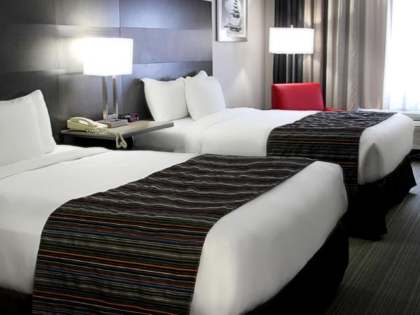 Country Inn & Suites by Radisson, Lackland AFB San Antonio , TX : photo 1 de la chambre chambre 2 lits queen-size - non-fumeurs