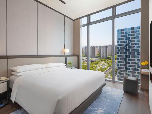Marriott Executive Apartments Hangzhou : photo 4 de la chambre studio lit king-size exécutif - vue sur ville