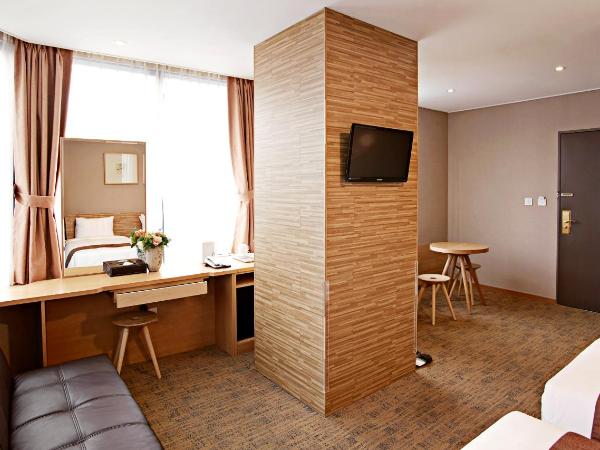 Hotel Skypark Myeongdong 2 : photo 4 de la chambre chambre triple standard