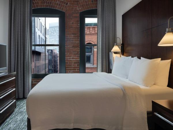 Residence Inn by Marriott Boston Downtown Seaport : photo 7 de la chambre suite 1 chambre lit king-size