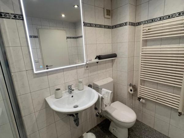 Jalda Apartments : photo 4 de la chambre chambre triple confort