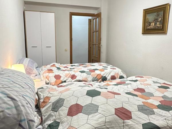 Jerry's Home : photo 1 de la chambre chambre double ou lits jumeaux avec salle de bains commune