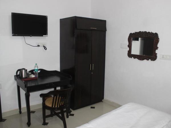 Hotel Lasani Inn : photo 5 de la chambre chambre double Économique