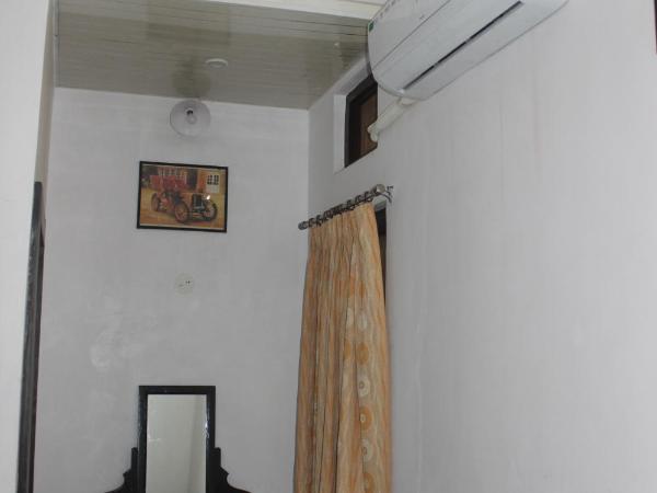 Hotel Lasani Inn : photo 6 de la chambre chambre double Économique