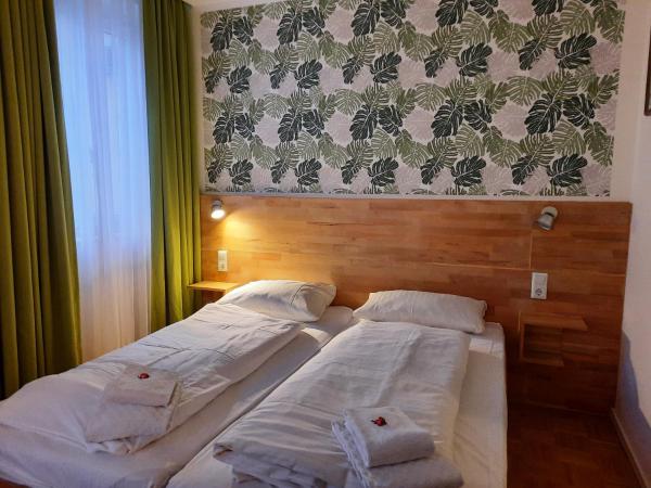 Hotel Residenz : photo 4 de la chambre chambre double ou lits jumeaux