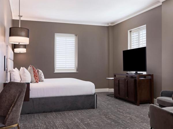 Ambassador Hotel Oklahoma City, Autograph Collection : photo 3 de la chambre chambre d'angle lit king-size