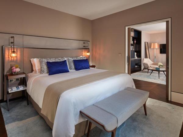 The St. Regis Venice : photo 3 de la chambre suite 1 chambre lit king-size vénitienne - vue sur ville