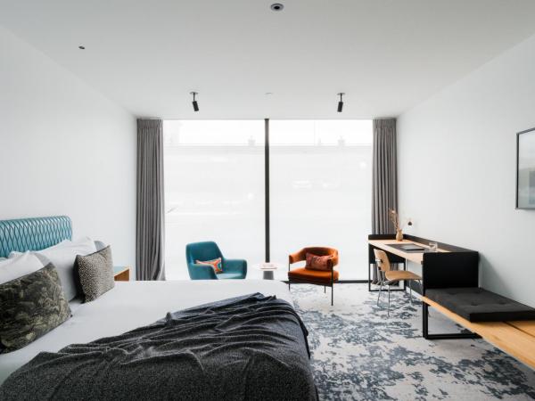 Ebb-Dunedin : photo 6 de la chambre chambre lit king-size standard
