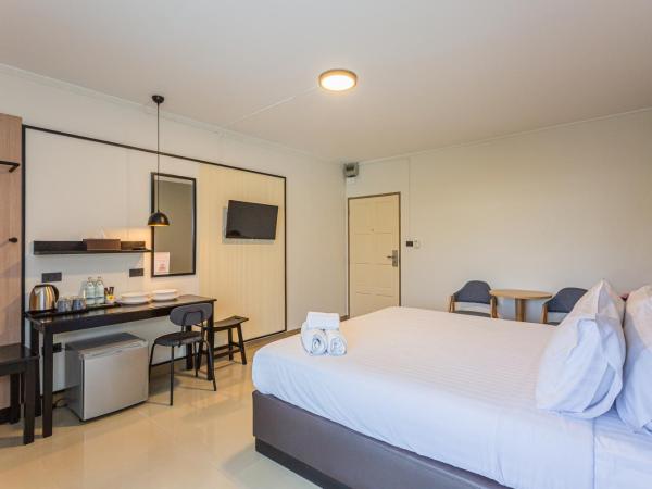 CK2 Hotel SHA EXTRA PLUS : photo 6 de la chambre chambre lit king-size deluxe avec balcon