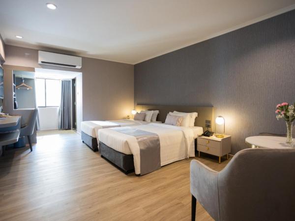 S.D. Avenue Hotel : photo 3 de la chambre chambre double ou lits jumeaux premier