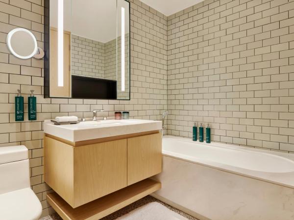 Doubletree By Hilton Shenzhen Airport Residences : photo 6 de la chambre two-bedroom premium king