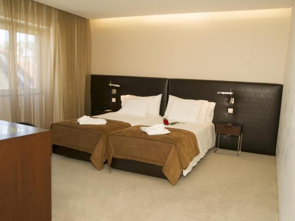 Hotel Jeronimos 8 : photo 3 de la chambre chambre double ou lits jumeaux
