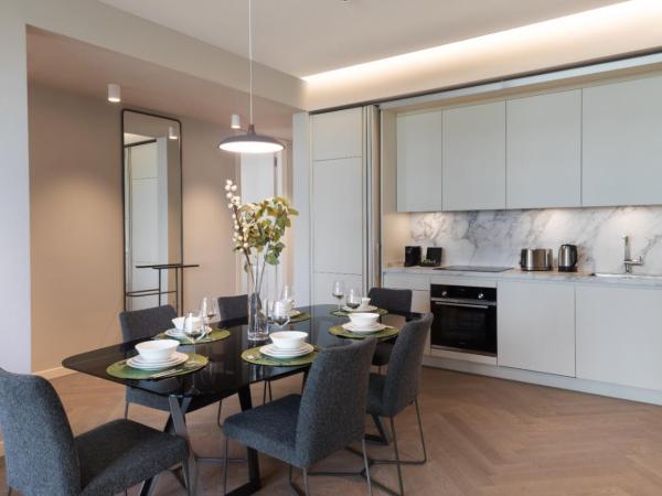 Marriott Executive Apartments Istanbul Fulya : photo 1 de la chambre appartement 3 chambres avec balcon - vue sur ville