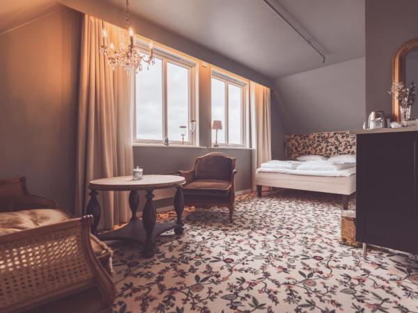 Villa Havblikk Tromsø : photo 1 de la chambre chambre lit queen-size - vue sur mer