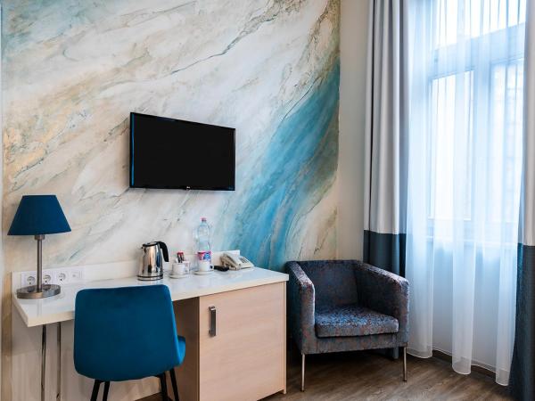 Atrium Fashion Hotel : photo 5 de la chambre chambre familiale