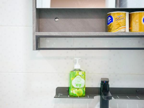 Student Accommodation - 292 Hennessy Road : photo 6 de la chambre chambre double avec salle de bains privative