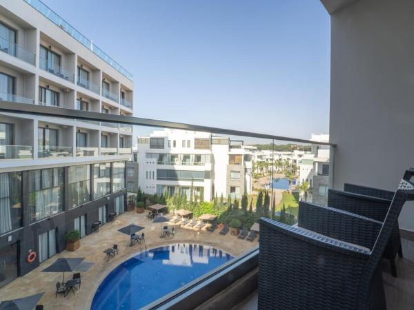 Dominium Hotel : photo 4 de la chambre chambre double - vue sur piscine