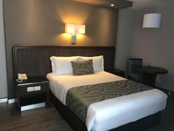 Hotel Metropol : photo 2 de la chambre chambre supérieure lit queen-size