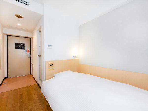 TKP Sunlife Hotel : photo 3 de la chambre single room with wooden flooring - non-smoking