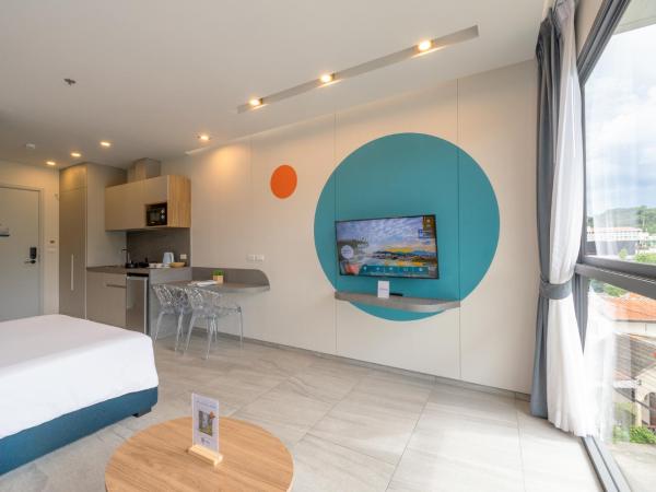 HOMA Phuket Town : photo 2 de la chambre studio classique + espace de coworking gratuit