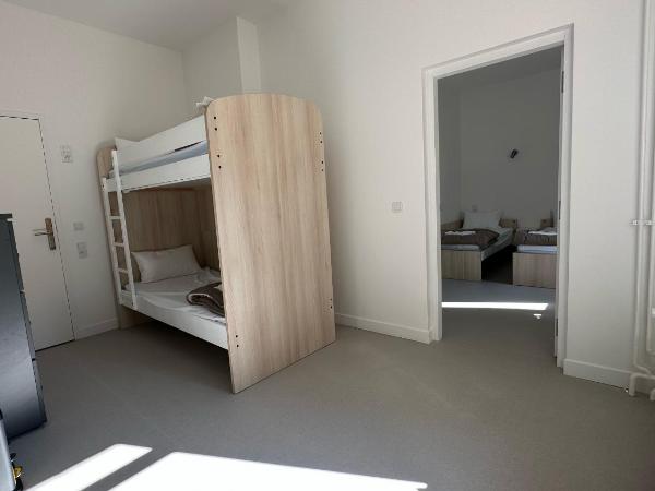 La Brasserie Hostel : photo 1 de la chambre lit dans dortoir mixte de 4 lits