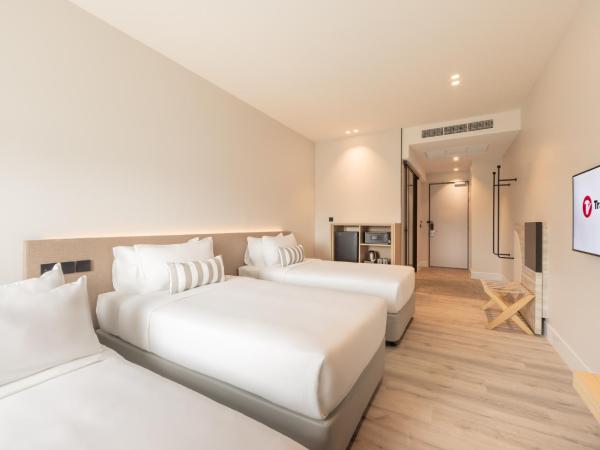 Travelodge Nimman : photo 1 de la chambre chambre triple standard