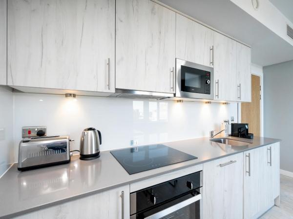 Staycity Aparthotels Liverpool Waterfront : photo 5 de la chambre appartement 2 chambres lits jumeaux