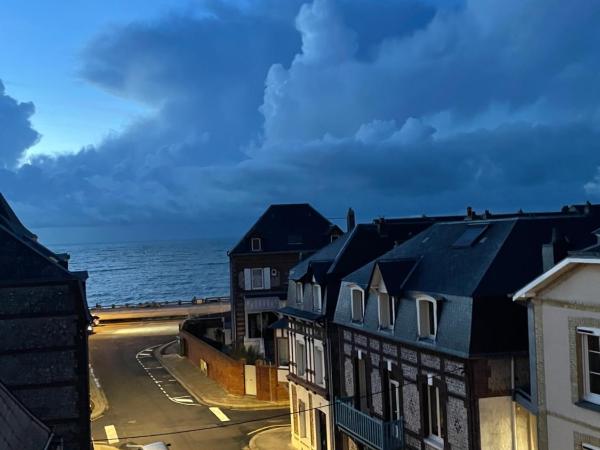 Hôtel de la Plage : photo 4 de la chambre chambre familiale