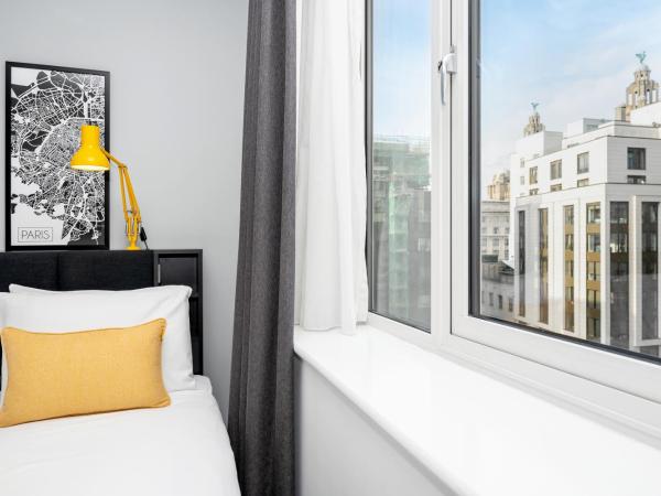 Staycity Aparthotels Liverpool Waterfront : photo 8 de la chambre studio lits jumeaux (3 personnes)
