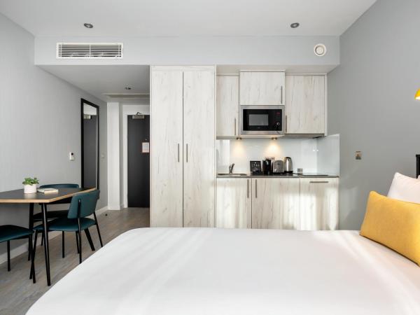 Staycity Aparthotels Liverpool Waterfront : photo 4 de la chambre studio lits jumeaux (3 personnes)