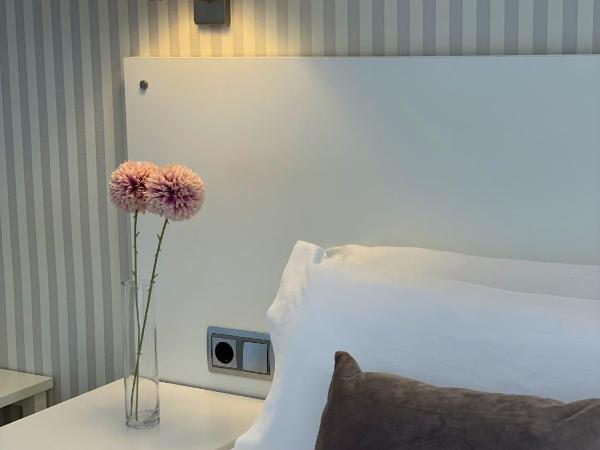 Hotel Turissa : photo 8 de la chambre chambre double ou lits jumeaux