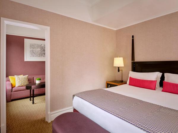 St. Ermin's Hotel, Autograph Collection : photo 2 de la chambre suite junior 1 lit king-size et canapé-lit