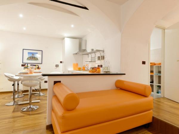 B&B dell'Acquario : photo 8 de la chambre studio supérieur - vico palla 1/1